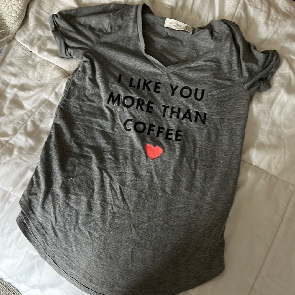 Gilly Hicks sleep tee